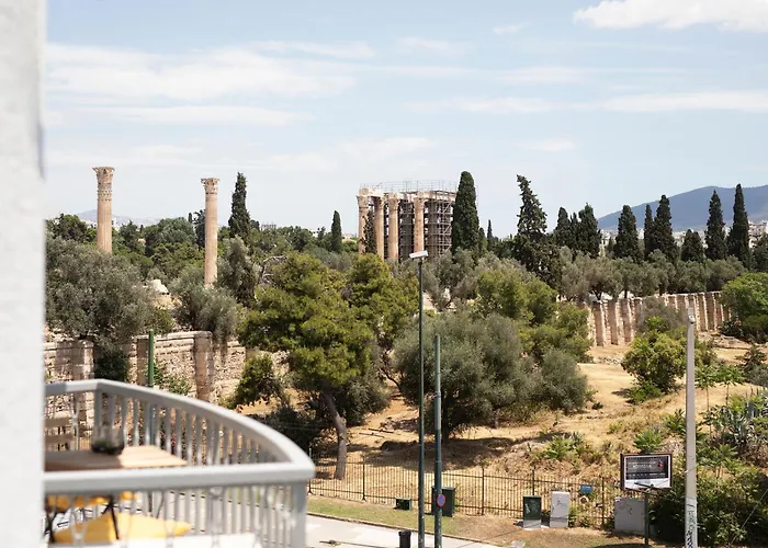 Hospes - Chic Retro Retreat In The Heart Of Athens